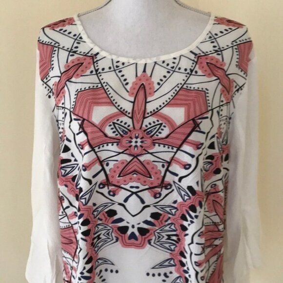 NWT! CITY CHIC Size M/18 white multi print top - Picture 2 of 8